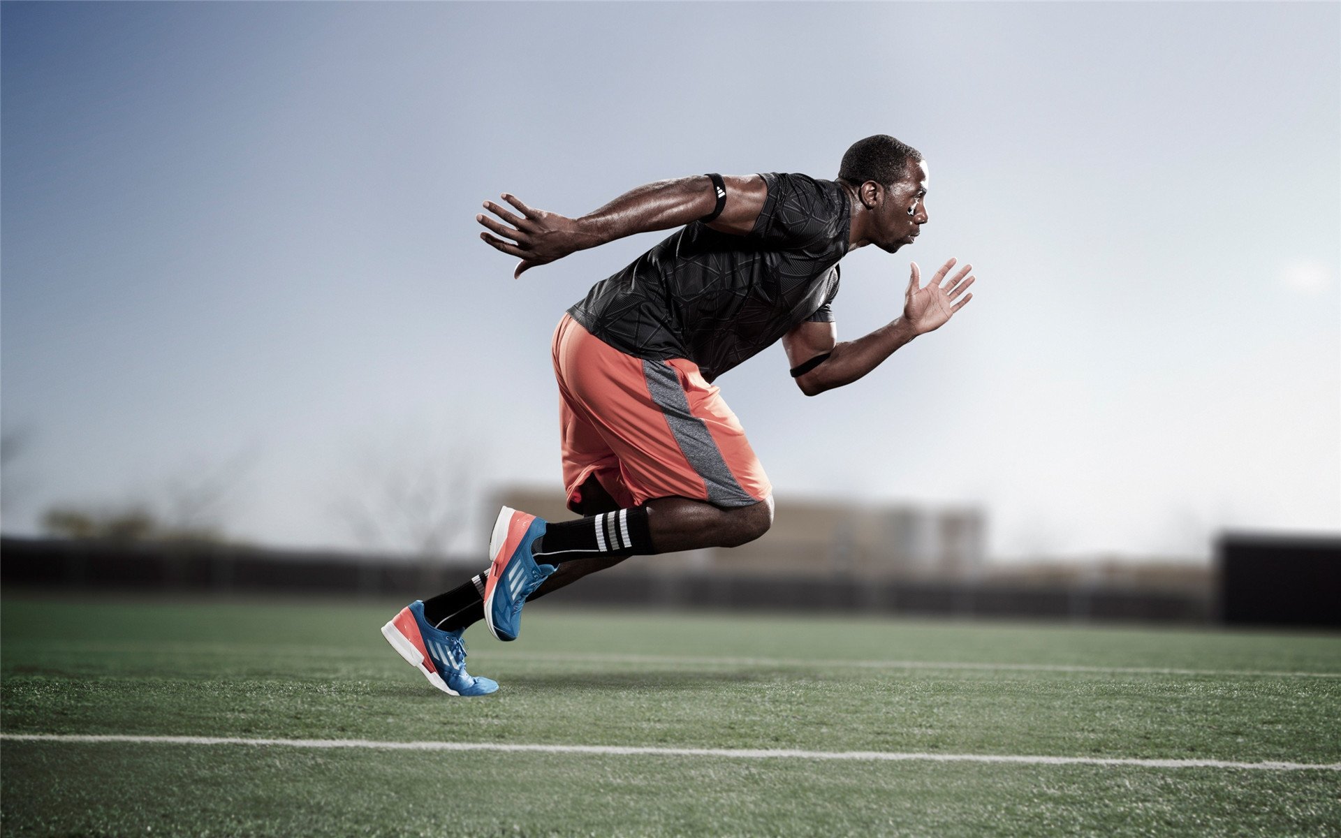 混合泳选手突尼斯稳定输出高分，混合泳夺冠